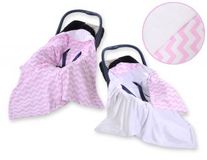 Duży otulacz dla niemowląt do fotelika nosidełka wózka dwustronny - Chevron różowo-biały